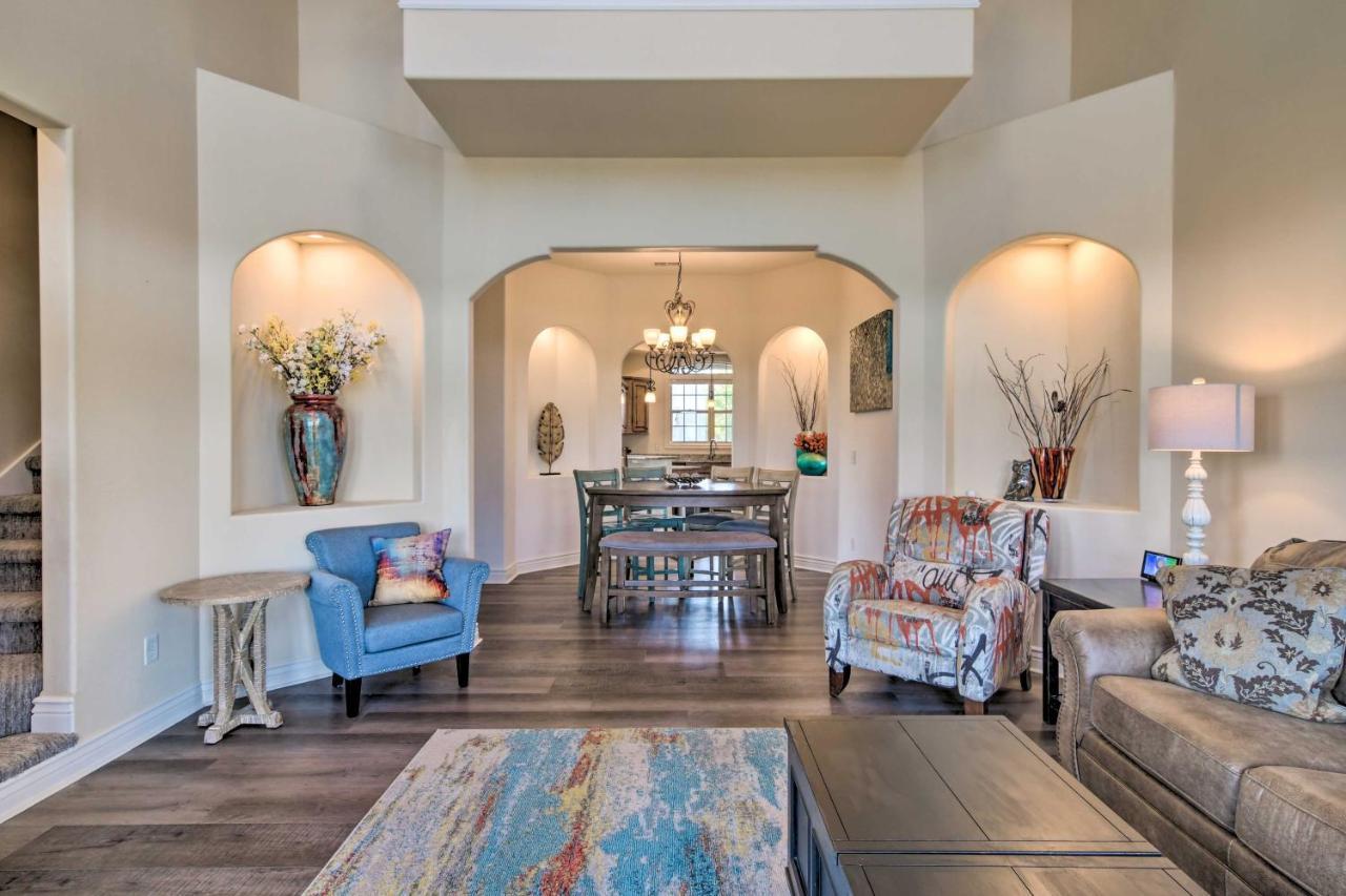 Luxe Branson Retreat With Mtn Views And Pool Access! Apartment Exterior foto