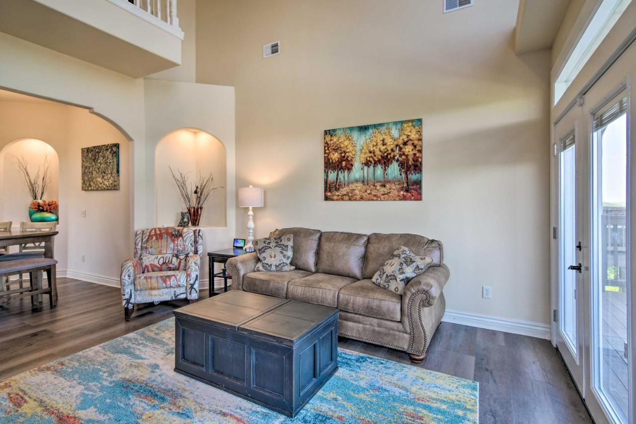 Luxe Branson Retreat With Mtn Views And Pool Access! Apartment Exterior foto